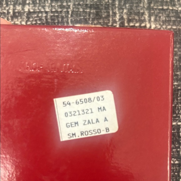 Salvatore Ferragamo Black and Silver Cufflinks - Picture 6 of 6